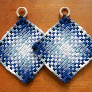 Set of 2 Handmade Artisan Woven Loomed Frozen Blues Potholders Hot Pads Trivets